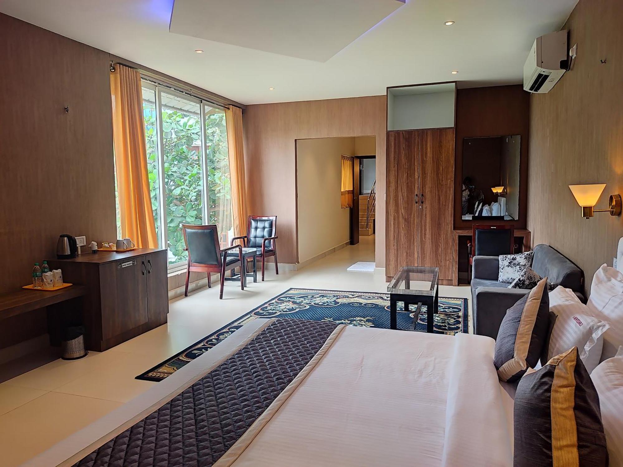 Montecarlo Hotel マハーバリプラム エクステリア 写真